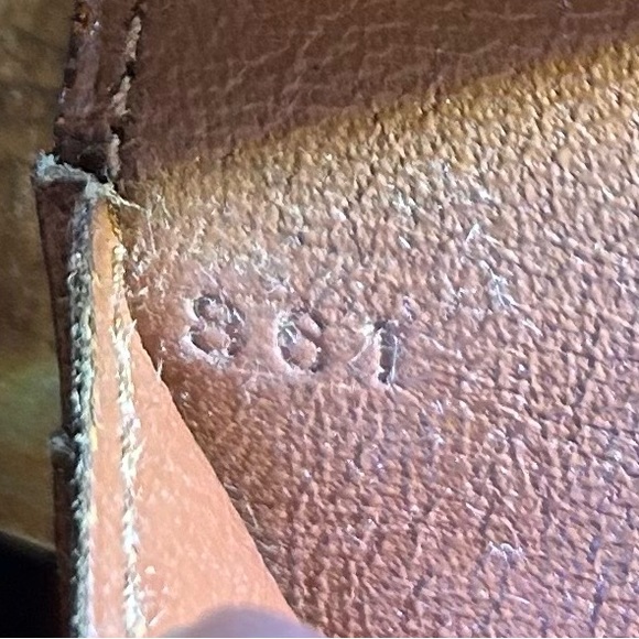 🌺SALE Louis Vuitton Vintage Long Bifold Wallet/Checkbook - Picture 14 of 15